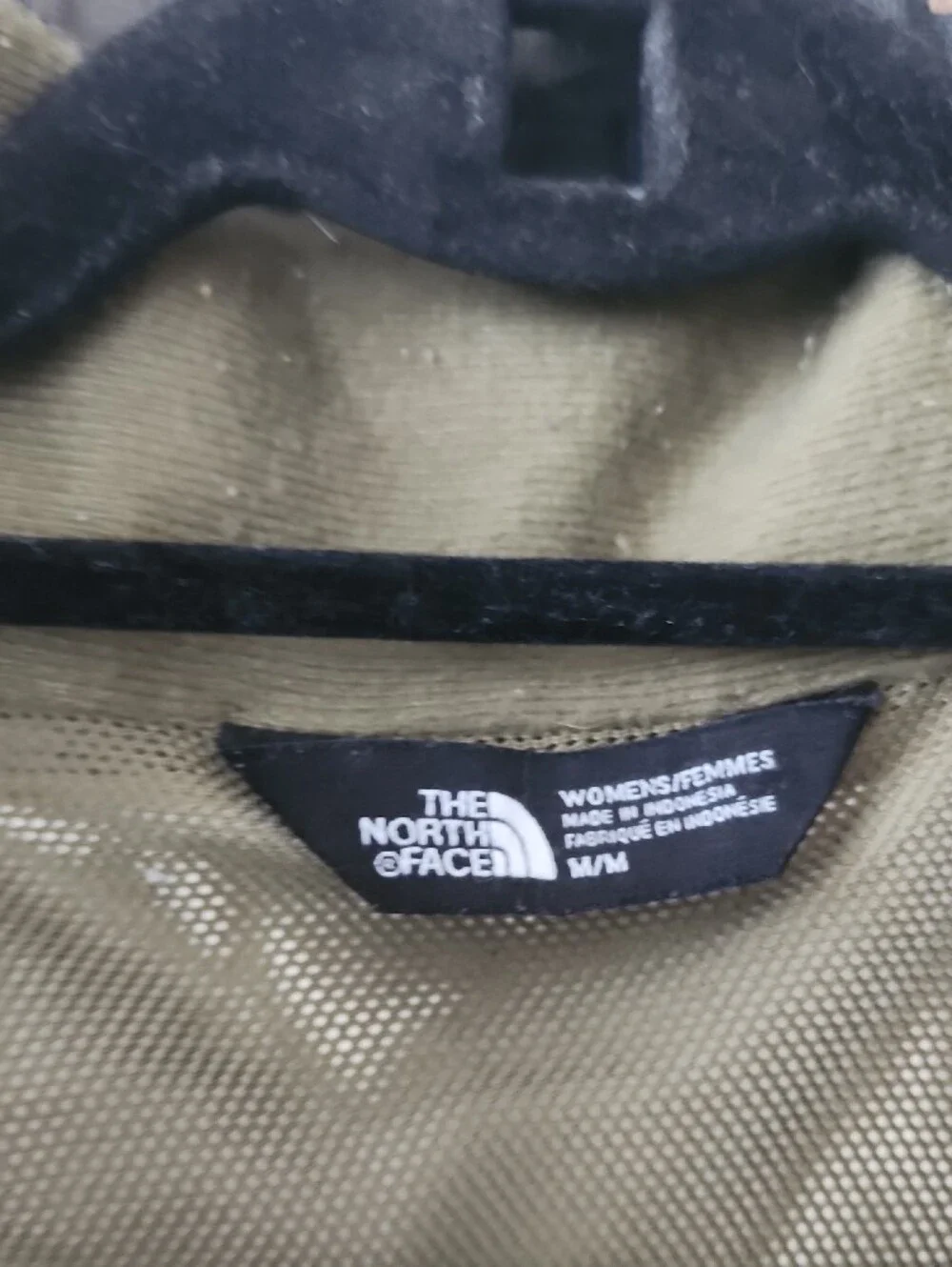 The North Face Women’s Camo Hooded Jacket - Olive/Black/Tan